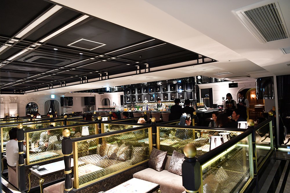 相席居酒屋「ORIENTAL LOUNGE EVE SHINJUKU」