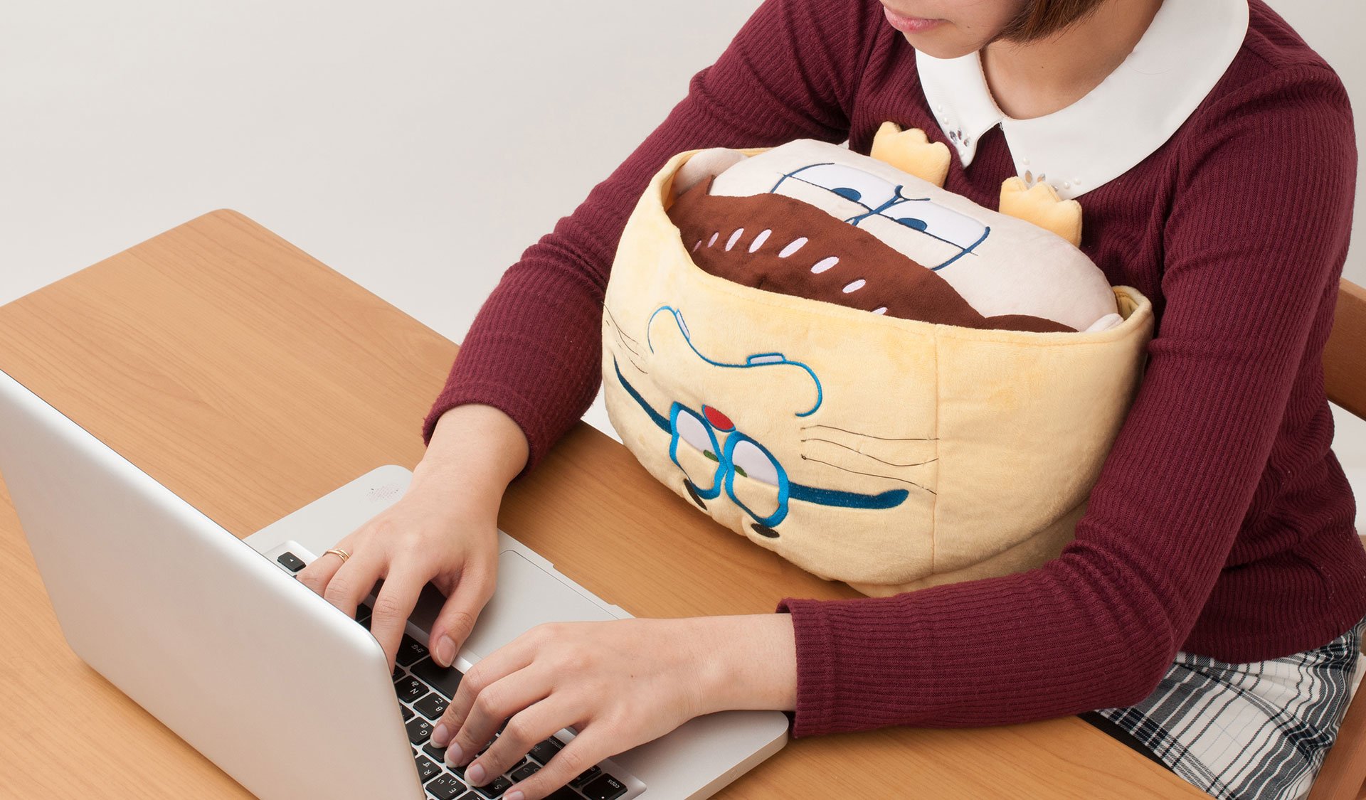 『おそ松さん もちっとクッション 一松エスパーニャンコVer.』6