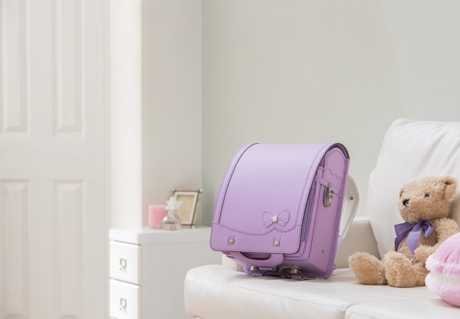 鞄工房山本の人工皮革を用いた2017年度の新作「アンジェール」