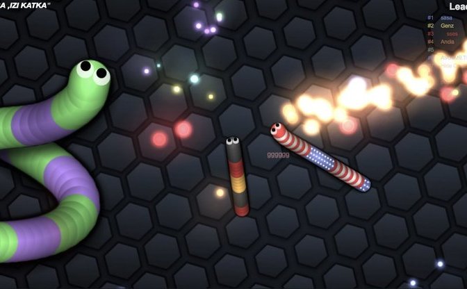 ミミズの育成ゲーム Slither Io の中毒性がやばい Youtuberの間で話題に Kai You Net