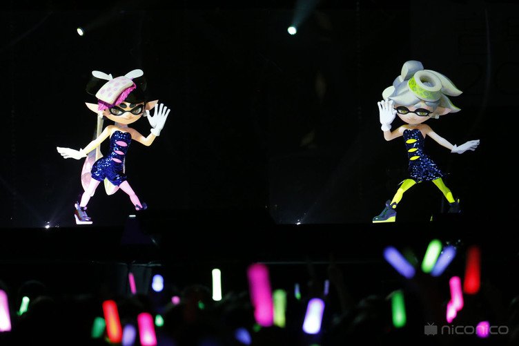 ニコニコ超会議2016「超音楽祭2016」でのシオカラーズライブの様子