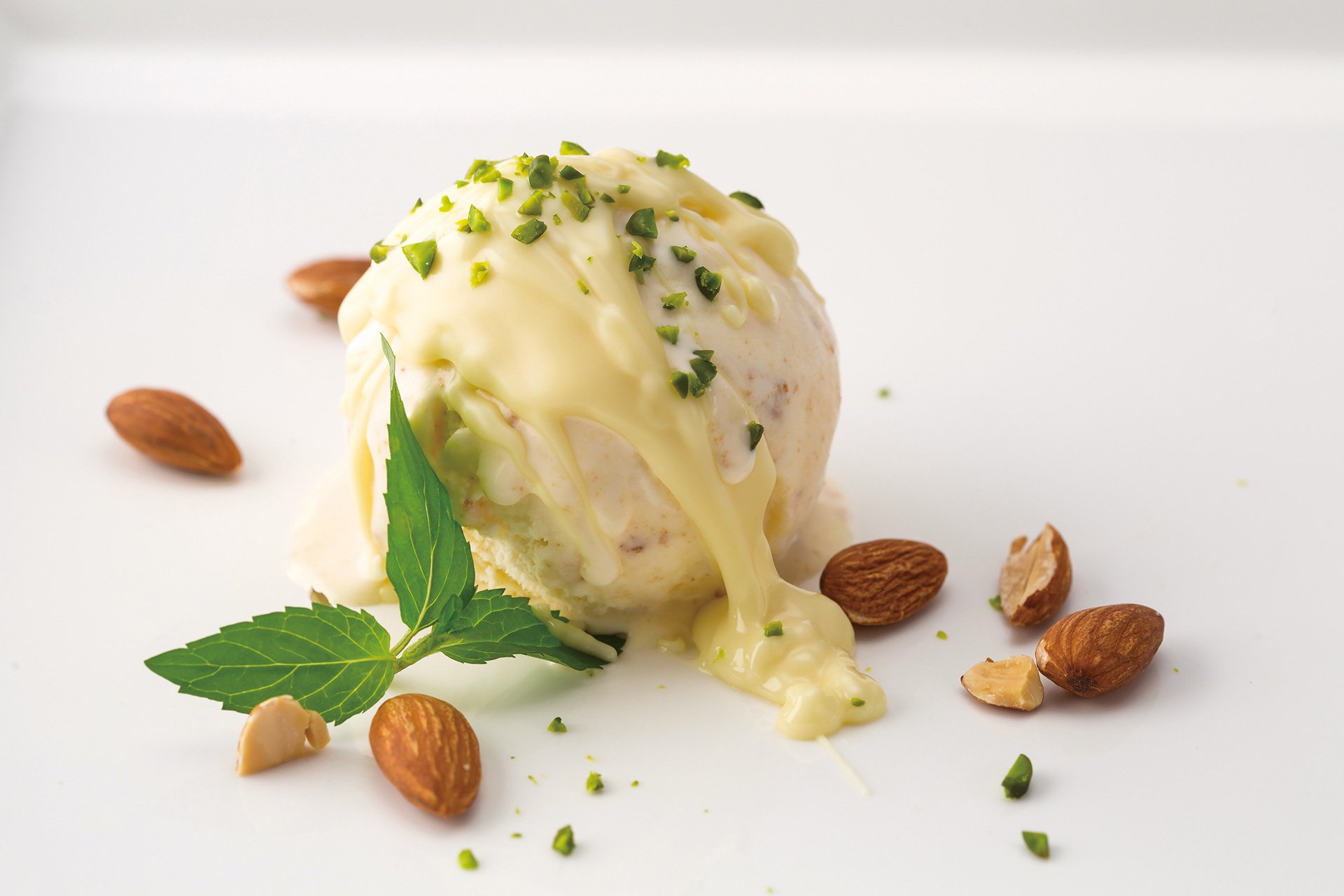 「フォンダンチーズアイスクリーム」2