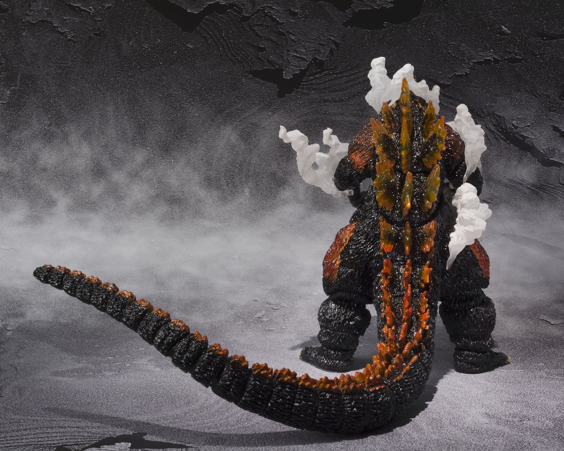 S.H.MonsterArts ゴジラ（1995） Ultimate Burning Ver. （3） ※画像は