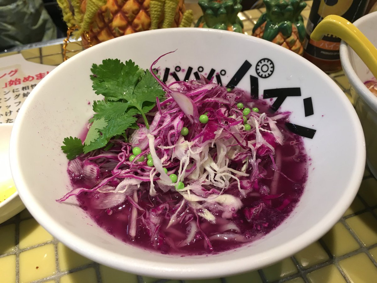 ショショショショ初号機（冷やしラーメン）／パパパパパインTwitterより