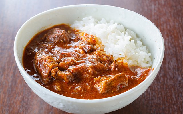 肉山 まかないカレー／an まかないフェスWebサイトより
