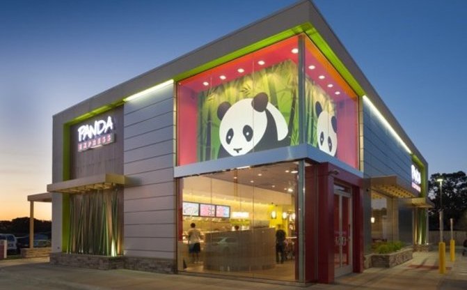 米国発の人気中華「パンダエクスプレス」川崎に1号店 定番のオレンジチキン!