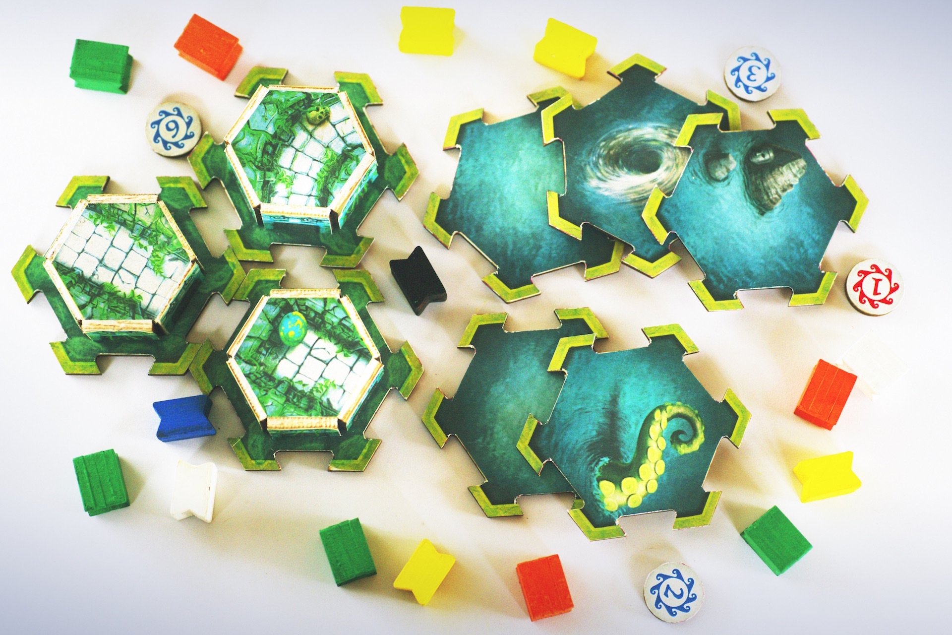 『モニャイの仮面』／画像はすべてギフトテンインダストリ株式会社プレスリリースより 10