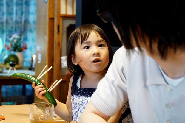 川本モモ(新津ちせ)