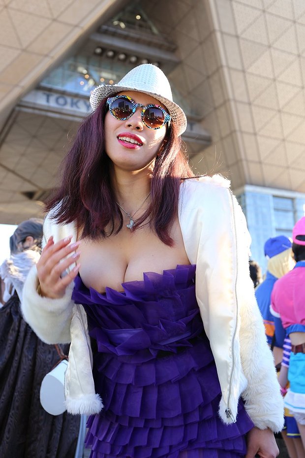 叶美香のコスプレをしたコスプレイヤーさん