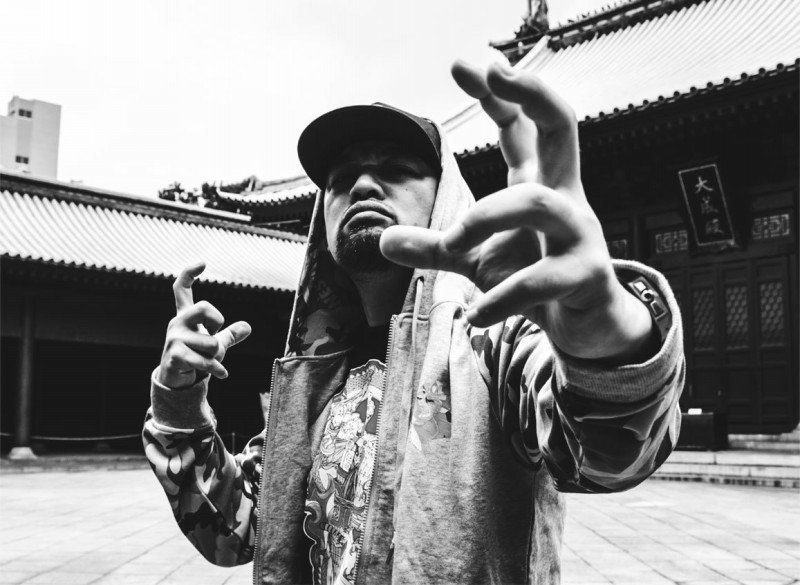 UZIさん／画像は公式Webサイトより