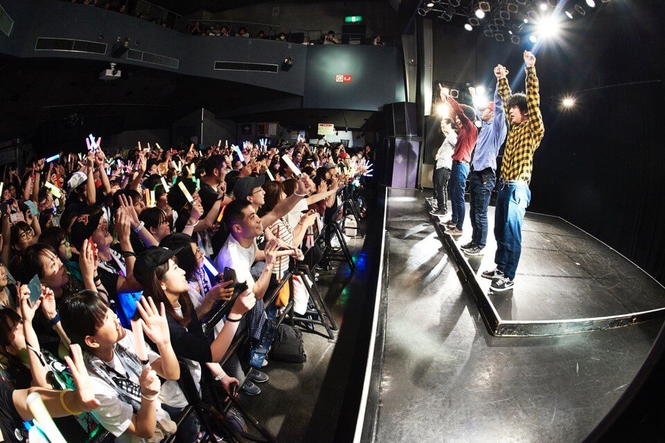 re2aa2f242-8234-4760-a7b0-8a8822e99f44