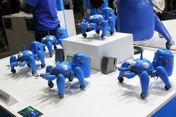 「うごく、しゃべる、並列化する。1/8タチコマ」5