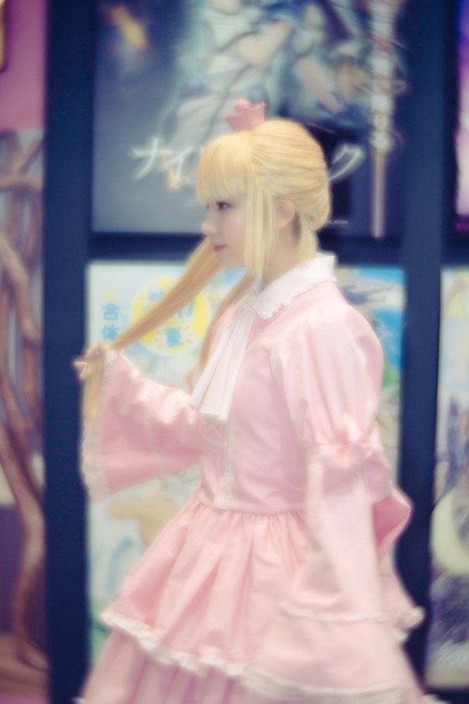 カリスマコスプレイヤーえなこさん初となる小学生コスプレ11