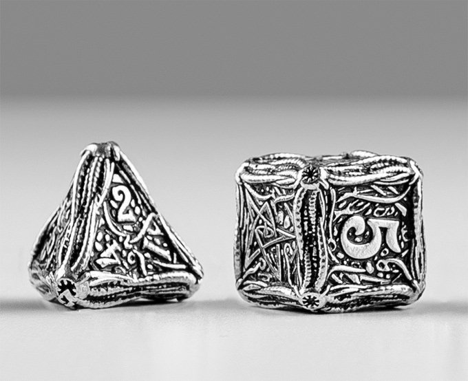 Call of Cthulhu Metal Dice Set