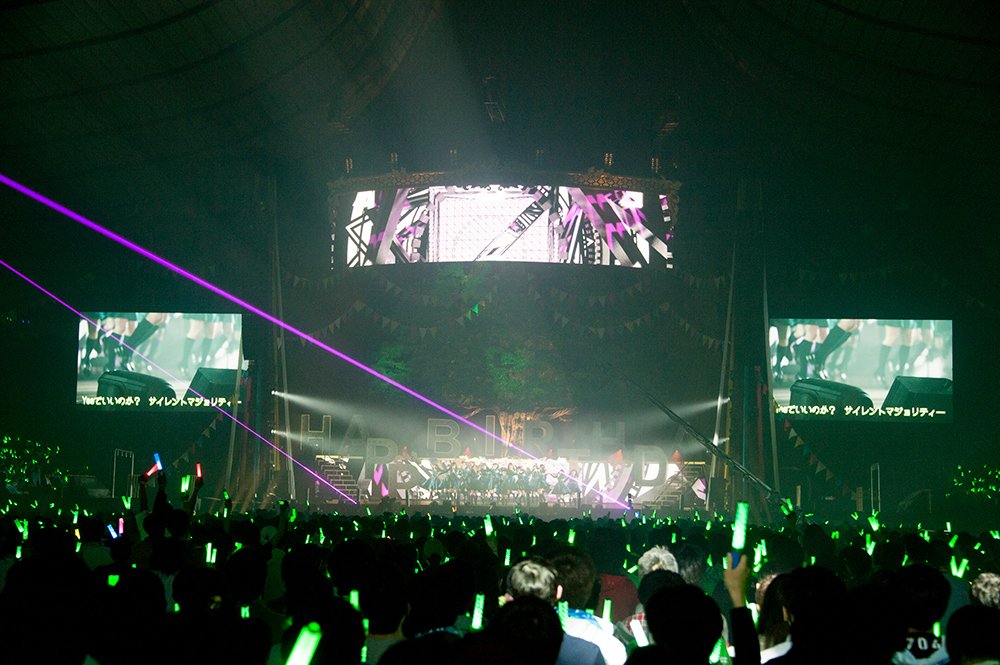 「欅坂46 デビュー1周年記念ライブ」写真2
