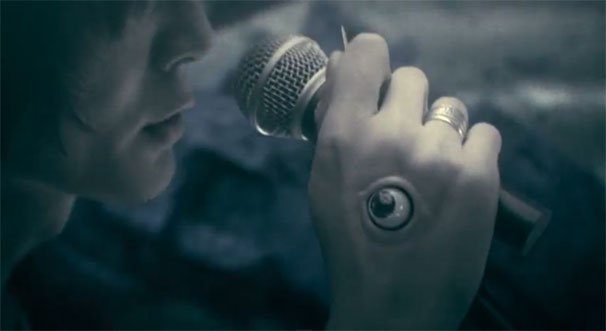 「パレード」MVより2