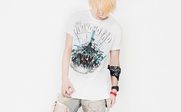 THE LIVING DEAD TEE WHITE