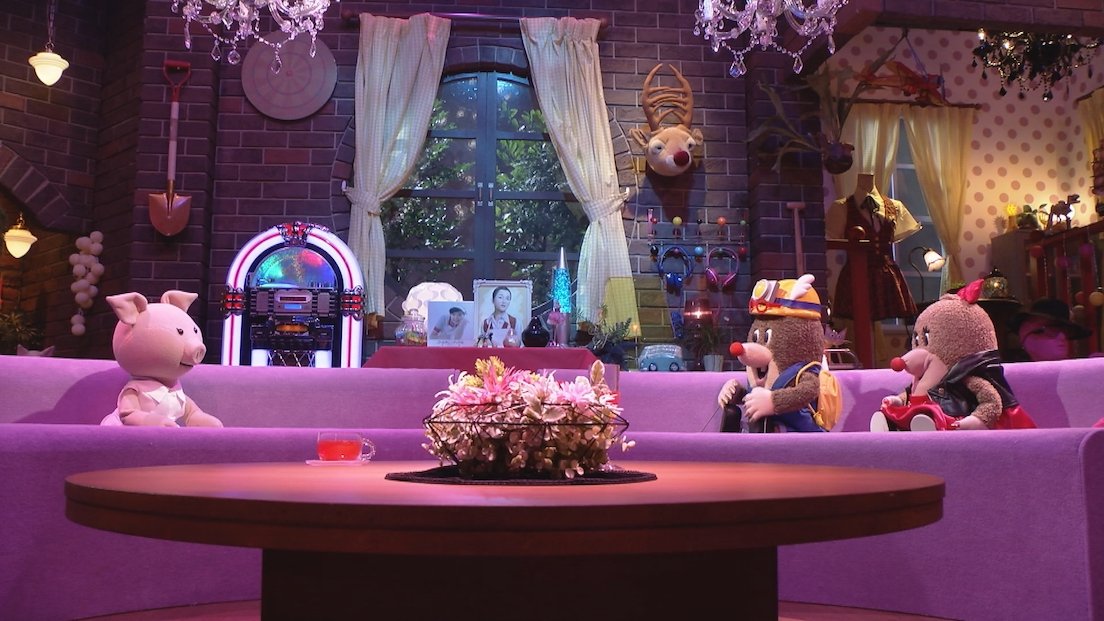 ねほりんぱほりん