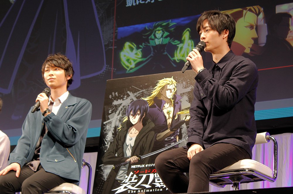 （左）上村祐翔さん（右）梅原裕一郎さん