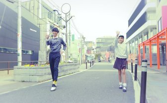 オーイシおにいさん、幼女を撮影しながらダンス！ MVが爆POP