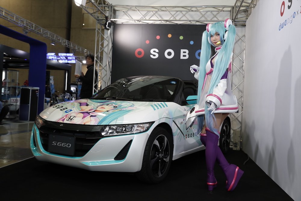 えなこさんによる初音ミクのコスプレ_5