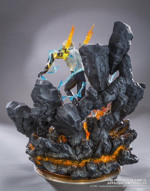 「TSUME ART」公式ショップよりジェノスフィギュア