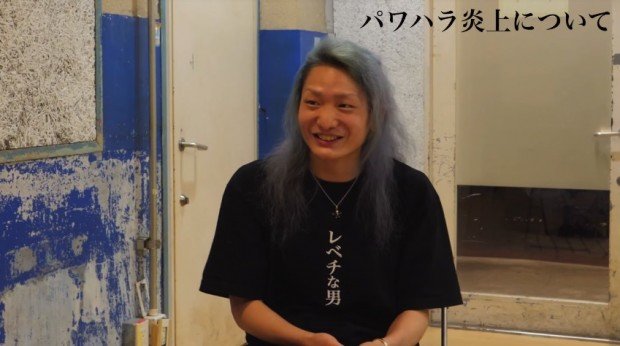 画像は動画「【※削除覚悟】田村淳×DJ社長『今 話題の2人が話題の吉本本社にてガチ対談！』」のキャプチャ（2）