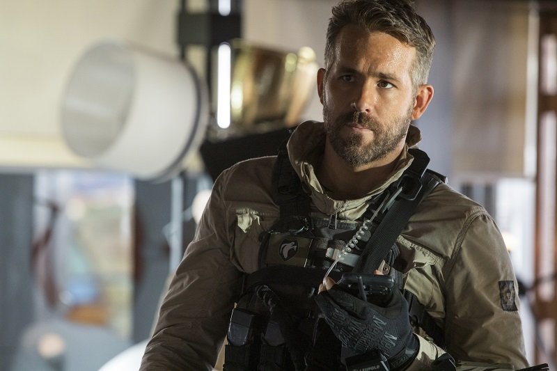 Netflix映画『６アンダーグラウンド』場面写真