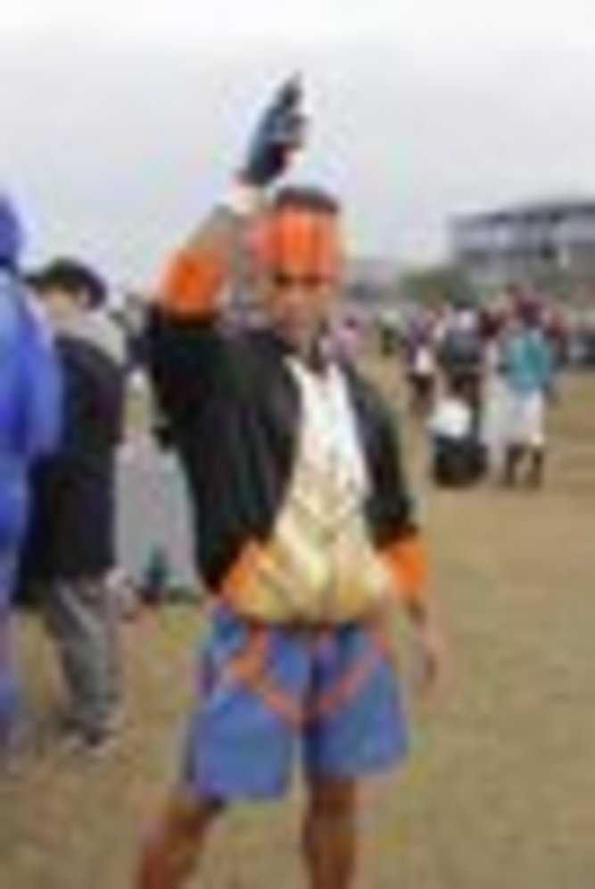 小林弁護士／「キバナ」コスプレ