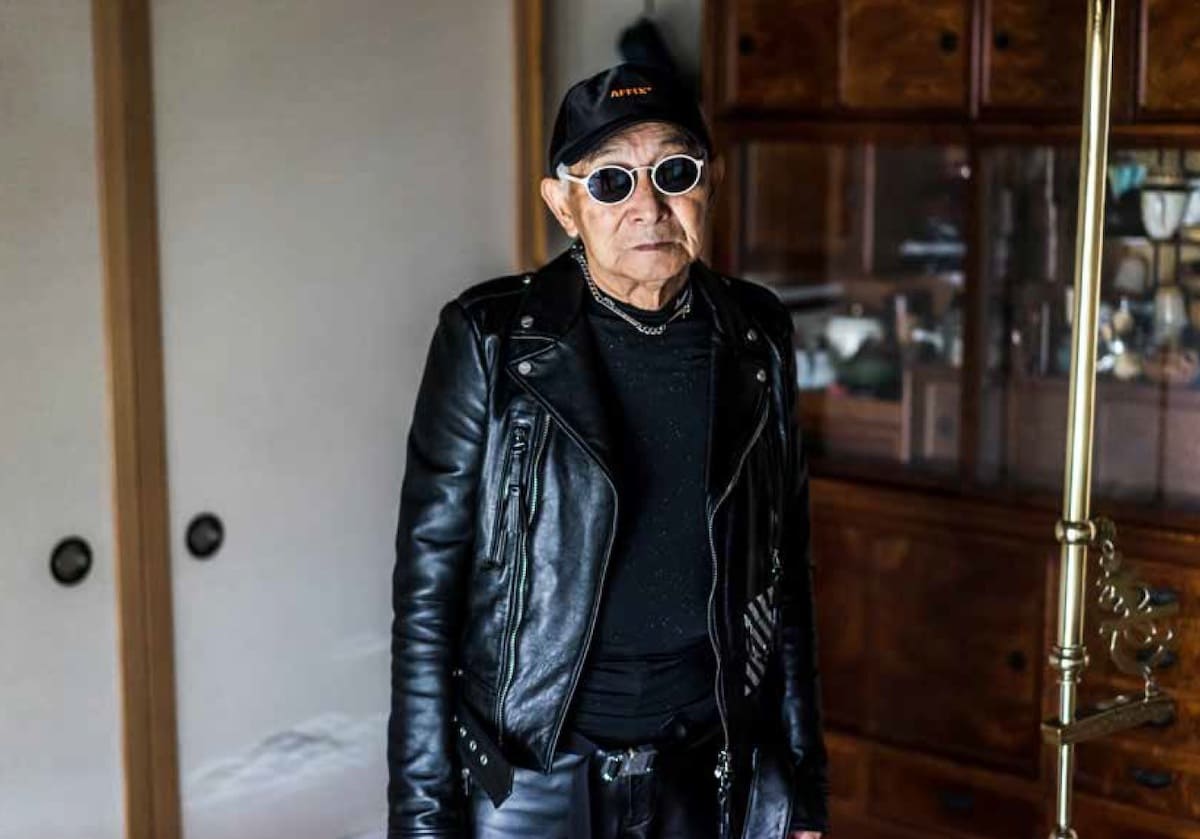 『テツヤ85歳、孫の服を着てみたら思ったよりイケてた。』