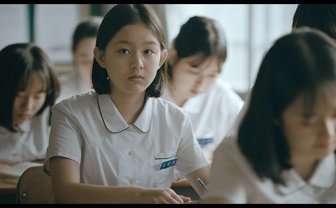 韓国映画『はちどり』が、なぜ『パラサイト』に次ぐ人気を誇ったか