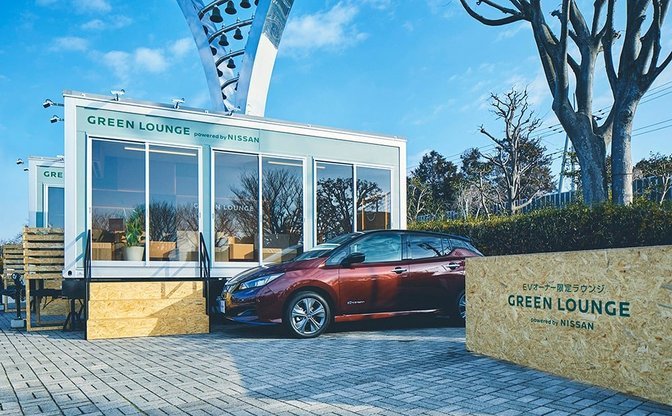 日産の本気。電気自動車専用の快適ラウンジが海老名SAに登場