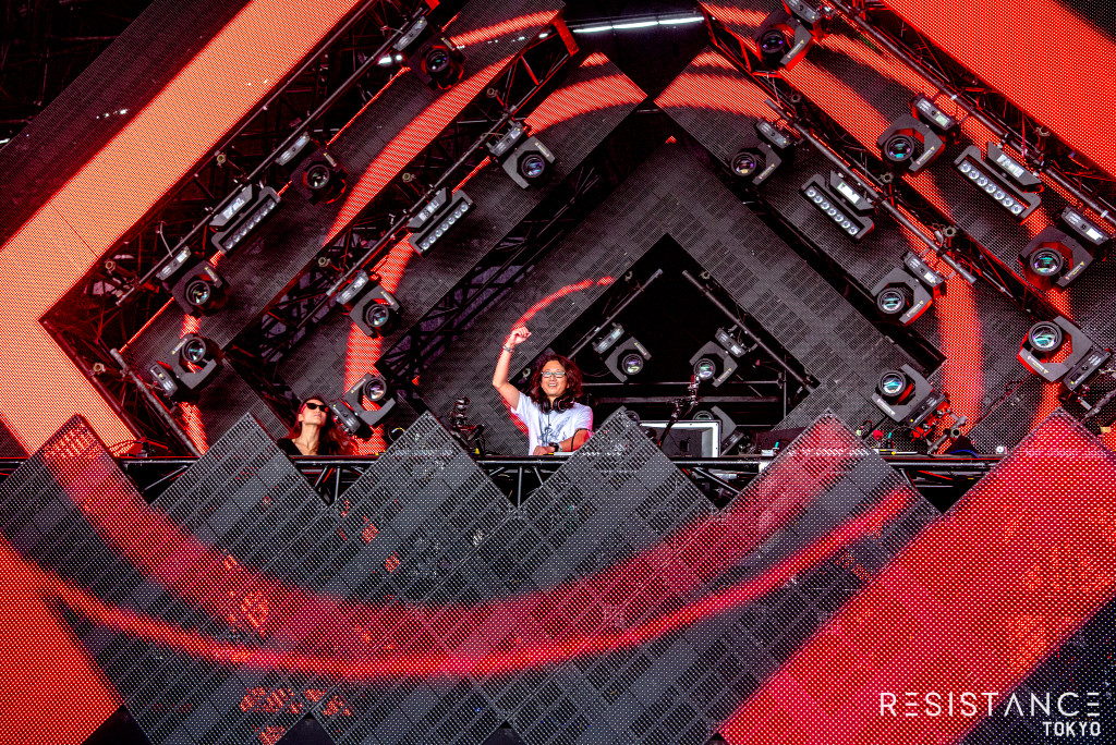 02 DJ OGAWA_ULTRA JAPAN Day2_RESISTANCE_3