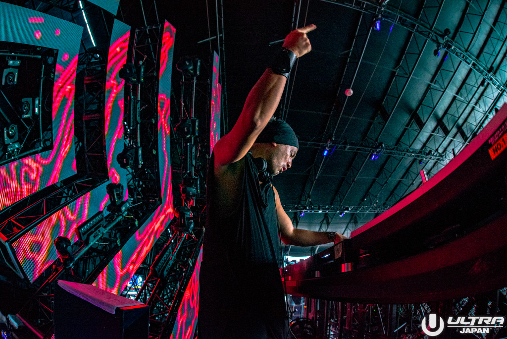 02 Naoki Serizawa_ULTRA JAPAN Day1_RESISTANCE_3