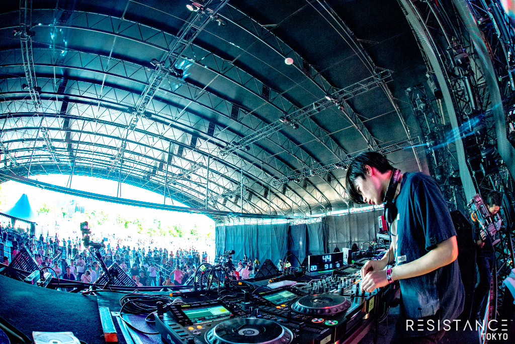 03 SEKITOVA_ULTRA JAPAN Day3_RESISTANCE_3