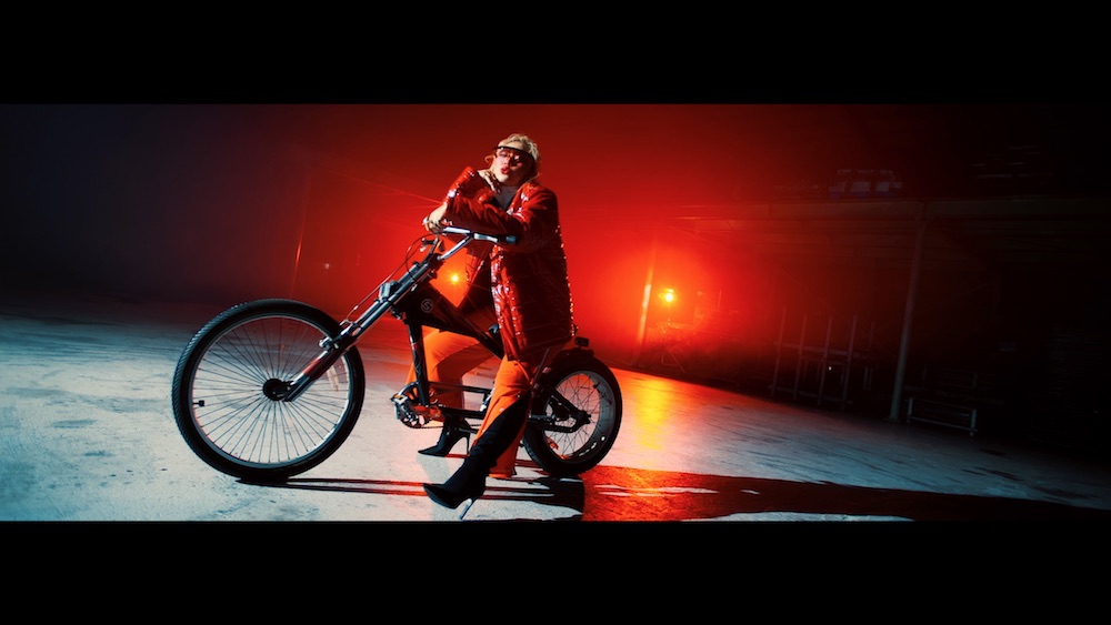 「You Made Me feat. ちゃんみな」03