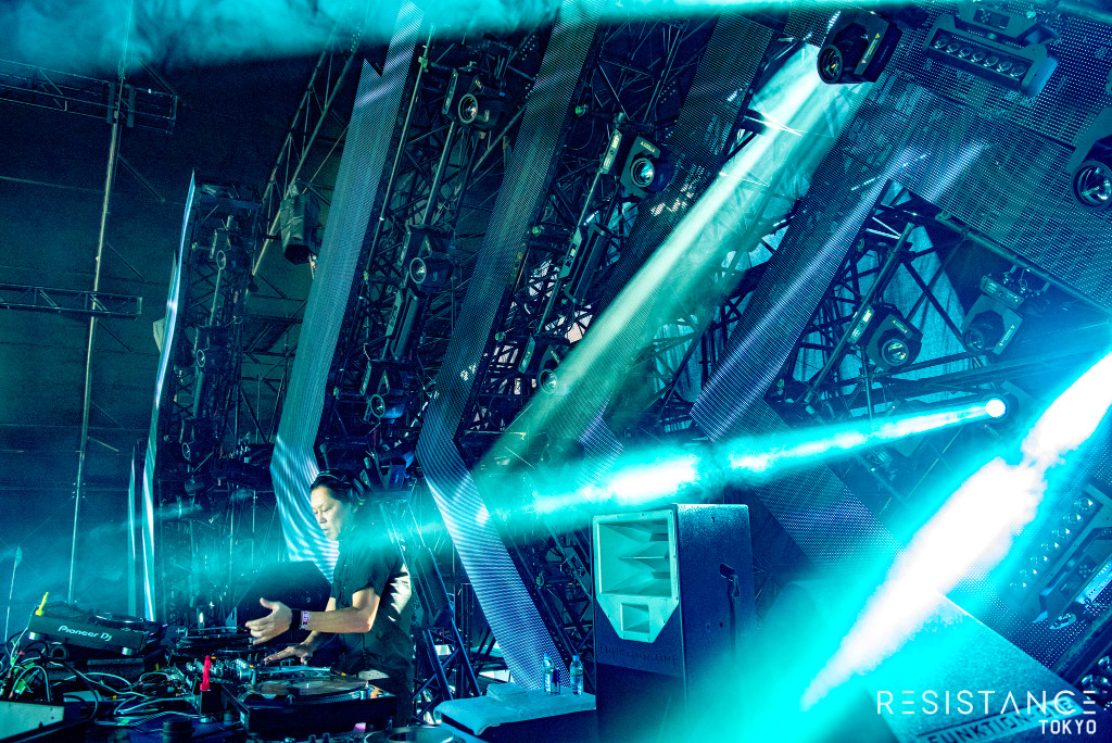 04 KEN ISHII_ULTRA JAPAN Day3_RESISTANCE_4