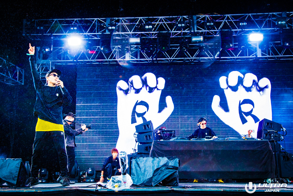 04 MONSTER RION_ULTRA JAPAN Day2_LIVE_2