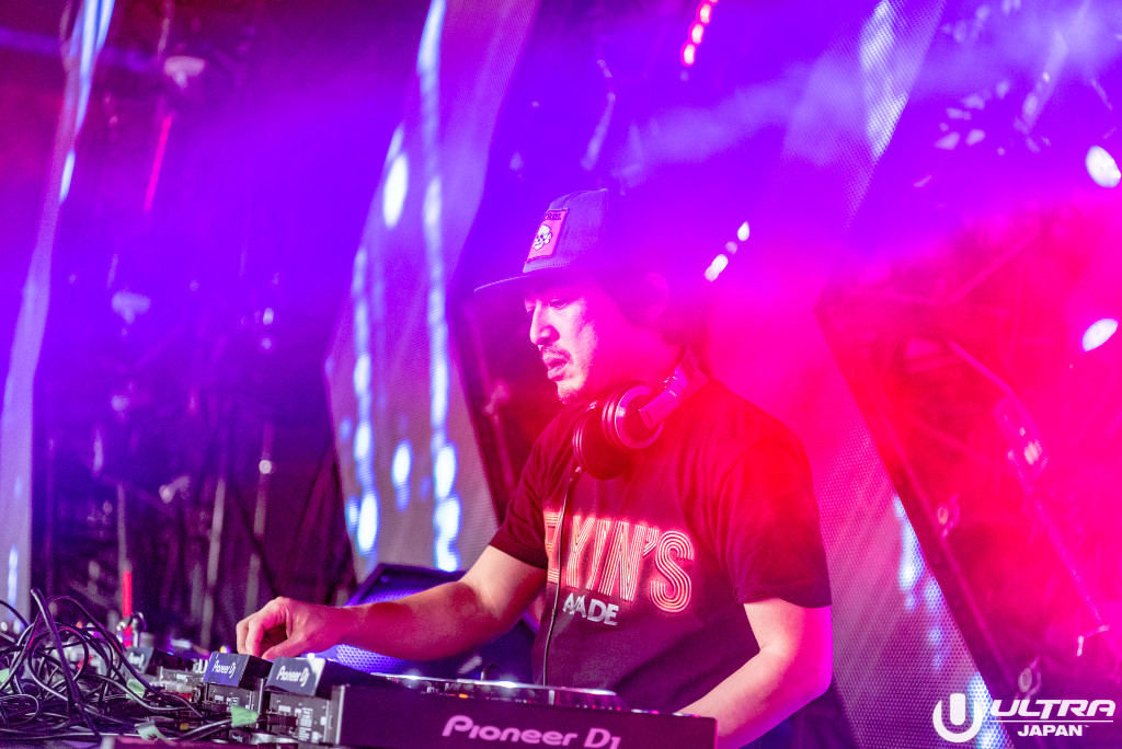 04 Sugiurumn_ULTRA JAPAN Day1_RESISTANCE_9