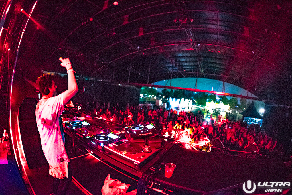 05 Seth Troxler_ULTRA JAPAN Day1_RESISTANCE_2