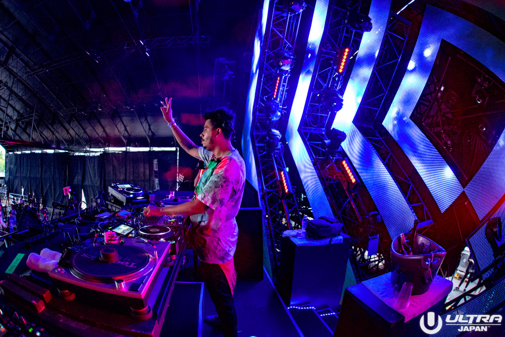 05 Seth Troxler_ULTRA JAPAN Day1_RESISTANCE_5