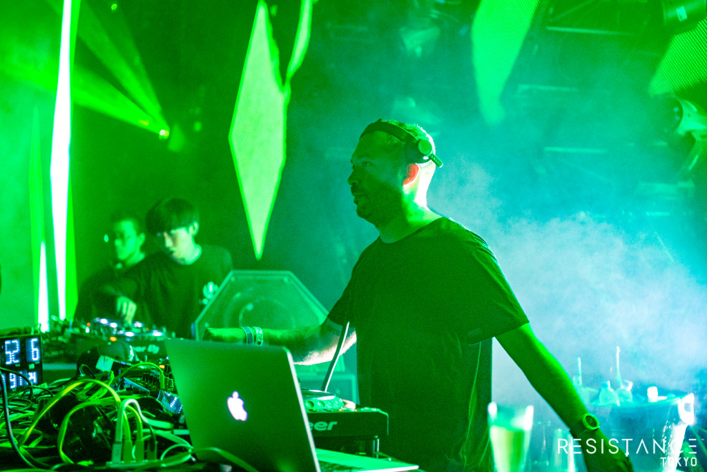 06 Nic Fanciulli_ULTRA JAPAN Day2_RESISTANCE_2