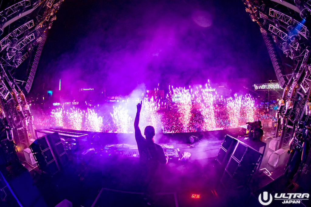 08 Steve Angello_ULTRA JAPAN DAY 1