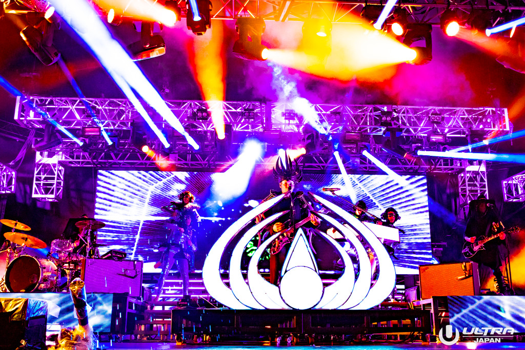 09 Empire of the Sun_ULTRA JAPAN Day1_LIVE_3