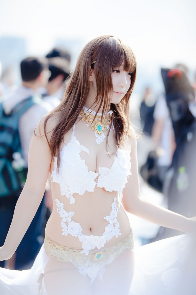 伊織もえさん／『デッド オア アライブ』霞_3