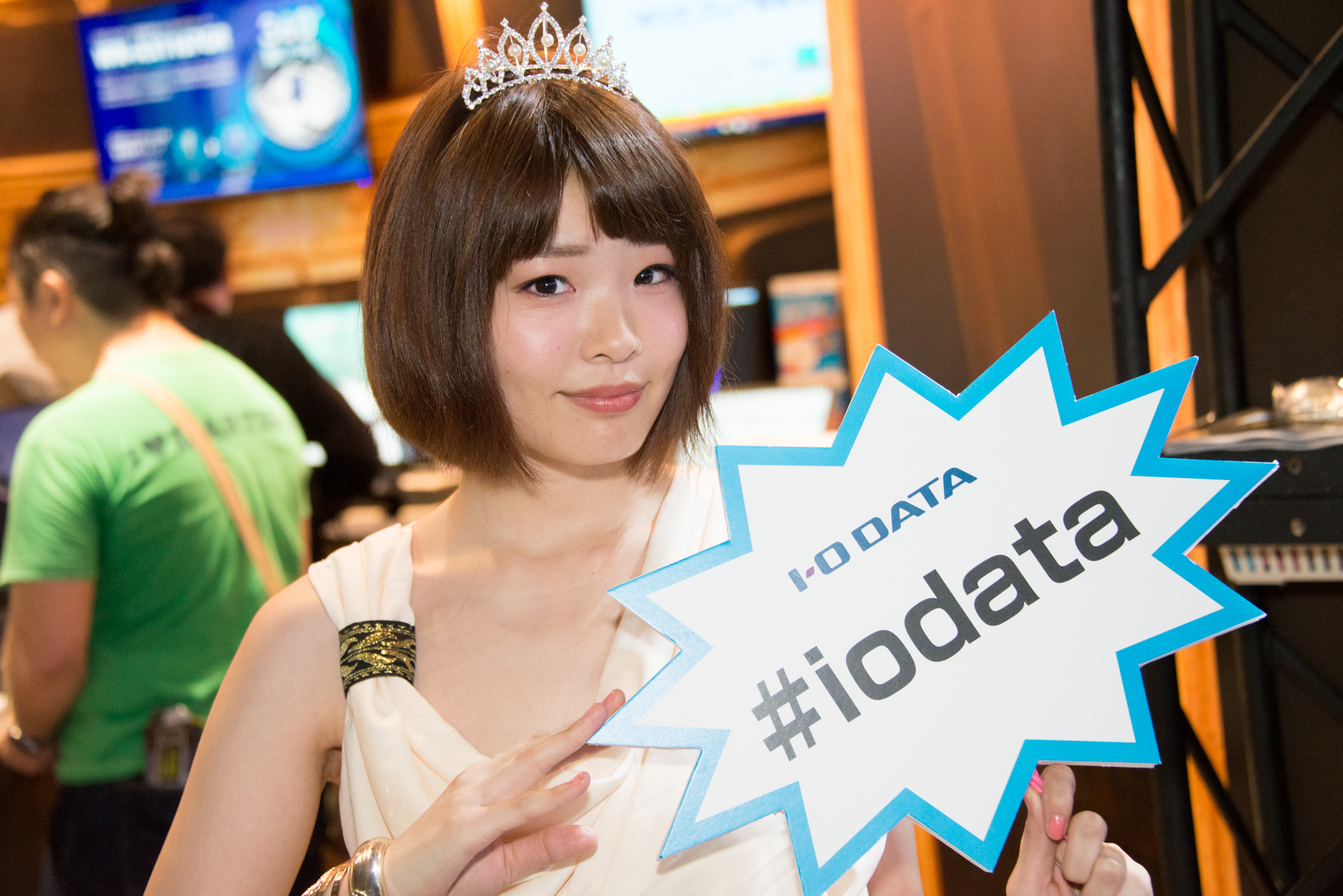 TGS2016_コンパニオン写真_iodata1