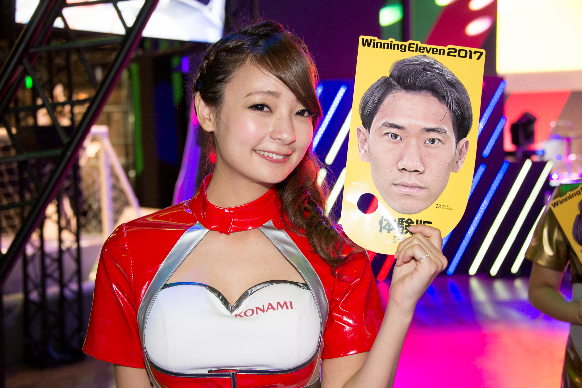 TGS2016_コンパニオン写真_KONAMI 3