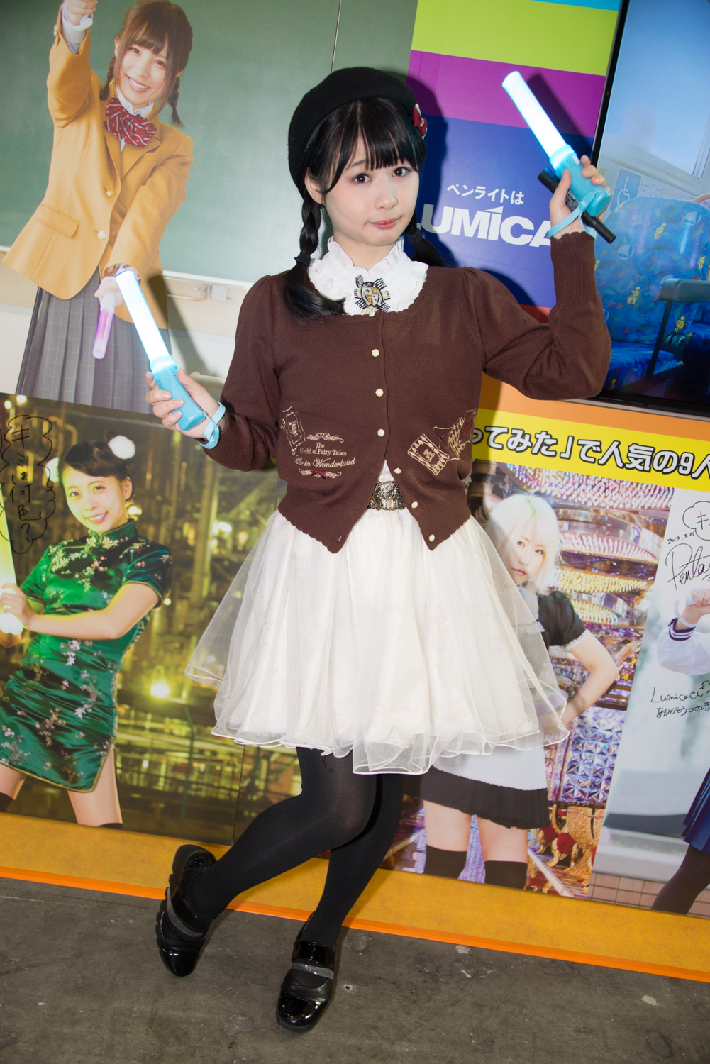 ルミカのコンパニオンさんのコスプレ画像4