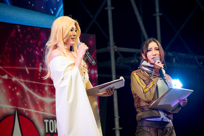 「東京コミコン2017」コスプレイヤーのステージ写真1