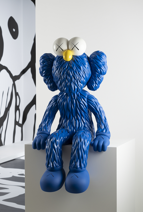 KAWS SEEING, 2018 © KAWS, photograph by Jonty Wilde